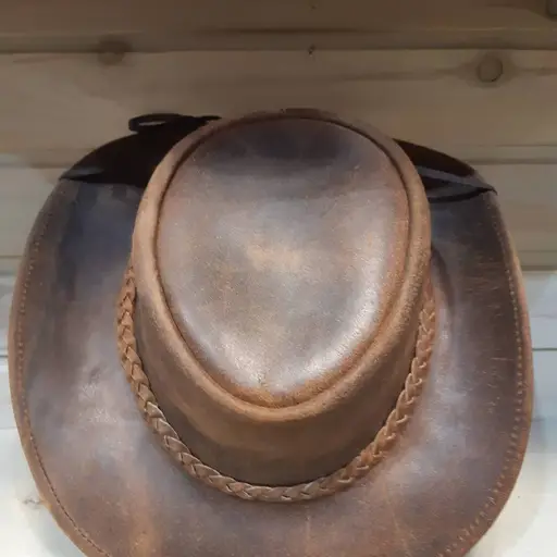 Pălărie Cowboy din Piele WILD WEST Cu Efect Uzat LFI-511 · Maro